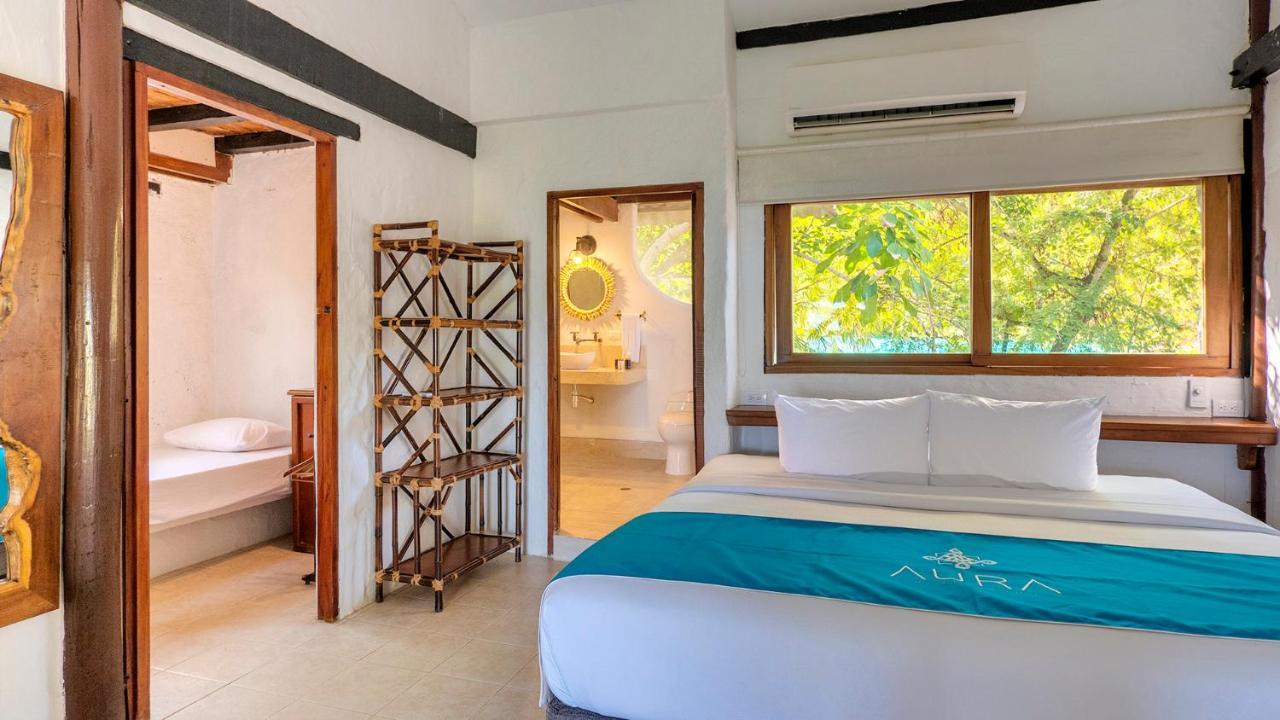 Aura Hotel