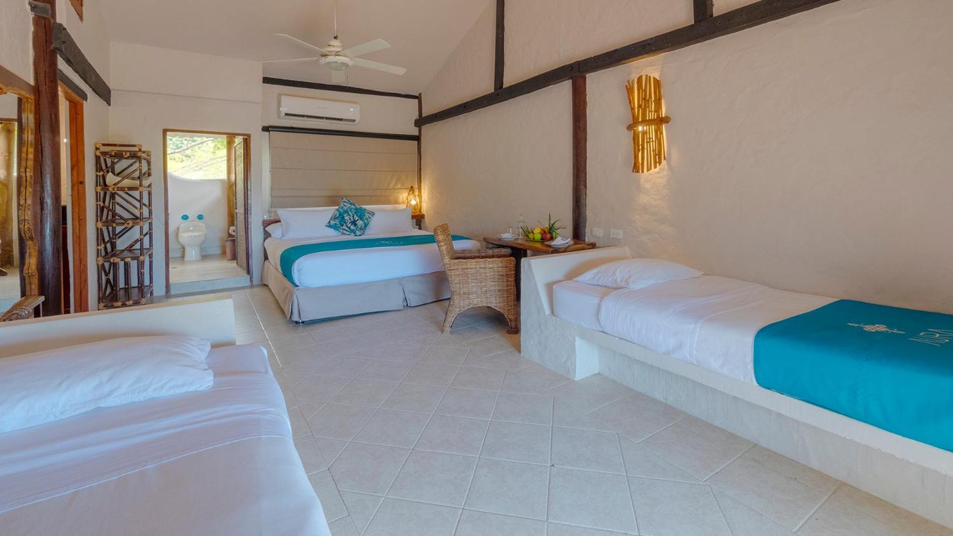 Aura Hotel 3*